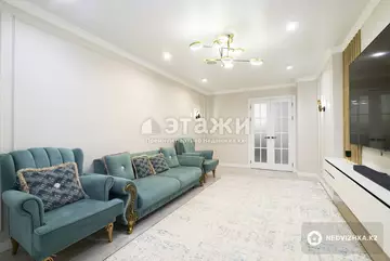 4-комнатная квартира, этаж 11 из 22, 130 м²