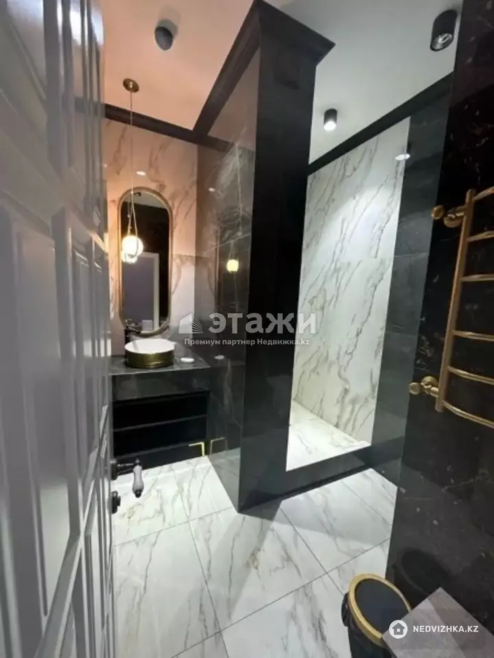 123 м², 4-комнатная квартира, этаж 8 из 10, 123 м², изображение - 1