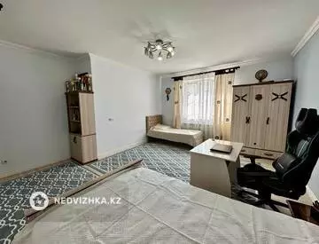 300 м², 6-комнатный дом, 10 соток, 300 м², изображение - 33