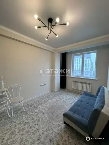 2-комнатная квартира, этаж 8 из 10, 48 м²