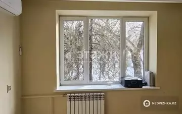 2-комнатная квартира, этаж 2 из 5, 64 м²