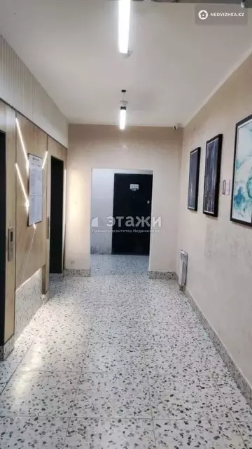 2-комнатная квартира, этаж 17 из 18, 61 м²