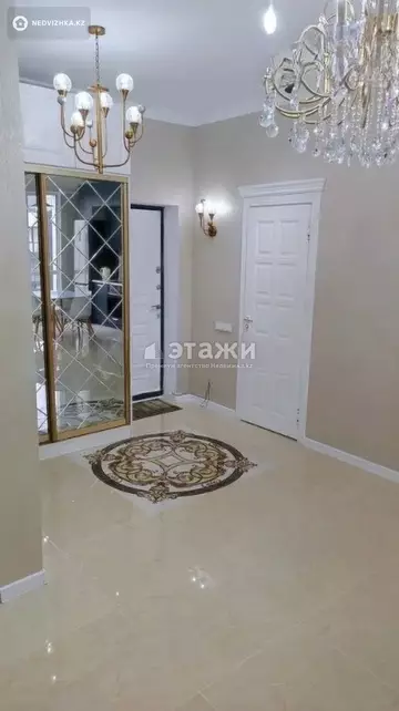 2-комнатная квартира, этаж 17 из 18, 61 м²