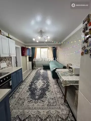 1-комнатная квартира, этаж 7 из 10, 42 м²