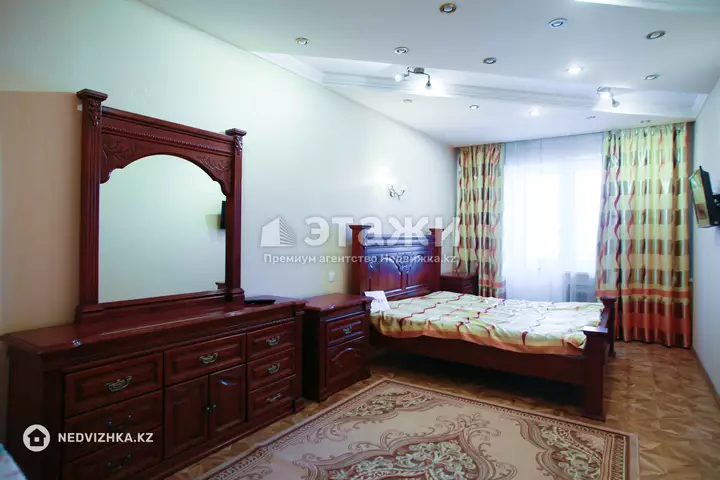 90 м², 2-комнатная квартира, этаж 11 из 15, 90 м², на длительный срок, изображение - 1