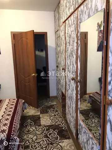 2-комнатная квартира, этаж 2 из 9, 54 м²