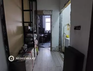 1-комнатная квартира, этаж 1 из 5, 40 м²