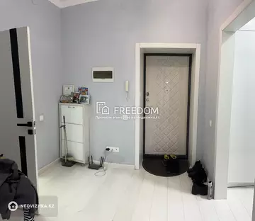 1-комнатная квартира, этаж 4 из 9, 44 м²