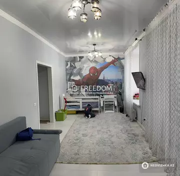 1-комнатная квартира, этаж 4 из 9, 44 м²
