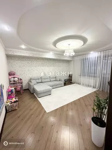 3-комнатная квартира, этаж 12 из 13, 91 м²