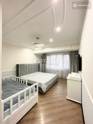 3-комнатная квартира, этаж 12 из 13, 91 м²