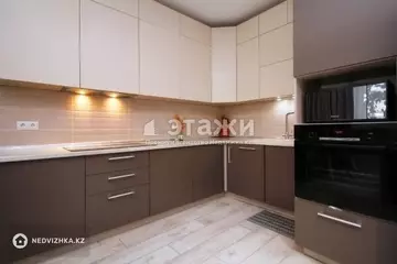 3-комнатная квартира, этаж 18 из 18, 92 м²