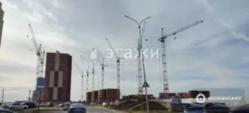 2-комнатная квартира, этаж 3 из 12, 68 м²