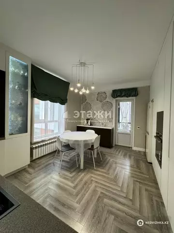 118 м², 3-комнатная квартира, этаж 8 из 17, 118 м², изображение - 2