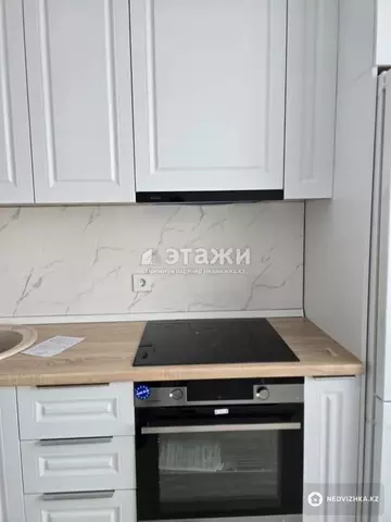 2-комнатная квартира, этаж 8 из 9, 53 м²