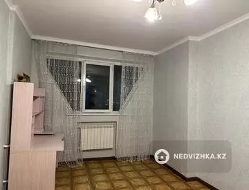 3-комнатная квартира, этаж 2 из 9, 73 м², на длительный срок