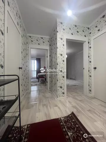 1-комнатная квартира, этаж 11 из 12, 43 м²