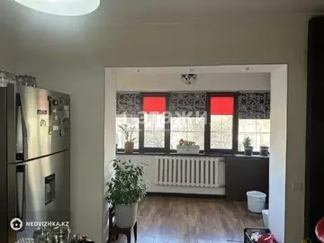 68.4 м², 2-комнатная квартира, этаж 4 из 5, 68 м², изображение - 4