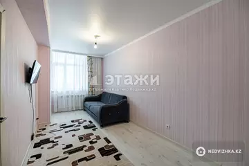 1-комнатная квартира, этаж 7 из 9, 37 м²