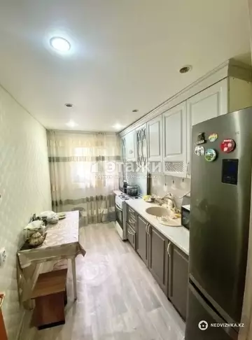 3-комнатная квартира, этаж 2 из 6, 60 м²