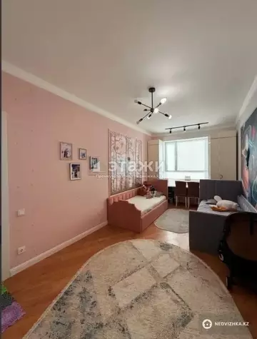 2-комнатная квартира, этаж 2 из 9, 69 м²