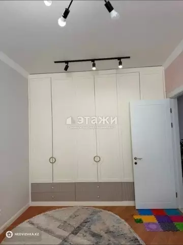 2-комнатная квартира, этаж 2 из 9, 69 м²