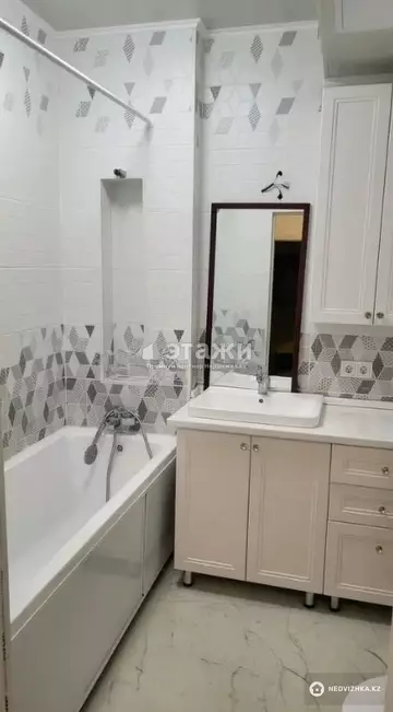 2-комнатная квартира, этаж 10 из 10, 57 м²