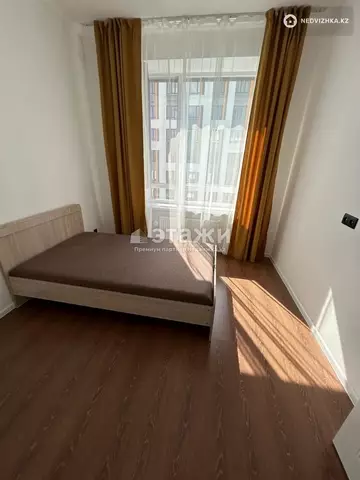 2-комнатная квартира, этаж 9 из 9, 36 м²