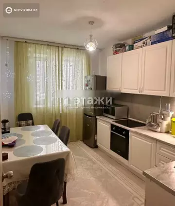 3-комнатная квартира, этаж 3 из 5, 87 м²