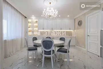 3-комнатная квартира, этаж 11 из 13, 160 м²
