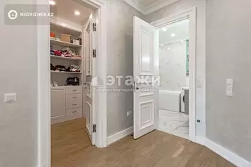 3-комнатная квартира, этаж 11 из 13, 160 м²