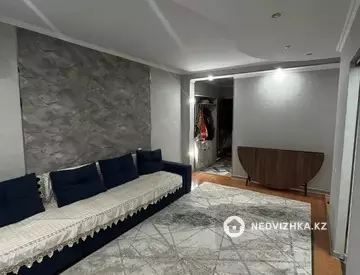 2-комнатная квартира, этаж 3 из 4, 39 м²