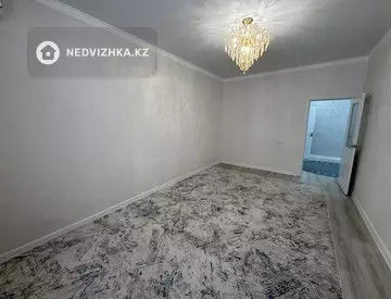 1-комнатная квартира, этаж 3 из 5, 57 м²