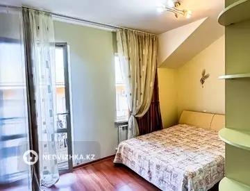 4-комнатная квартира, этаж 1 из 2, 180 м²
