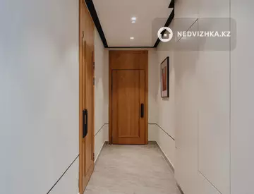 1-комнатная квартира, этаж 13 из 17, 44 м²