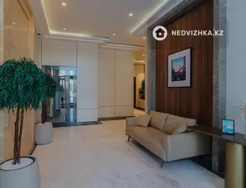 1-комнатная квартира, этаж 13 из 17, 44 м²