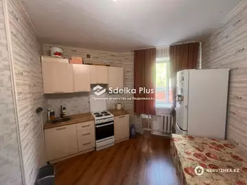 1-комнатная квартира, этаж 1 из 5, 45 м²