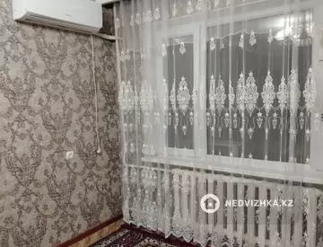 3-комнатная квартира, этаж 4 из 5, 58 м²