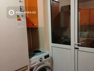 3-комнатная квартира, этаж 4 из 5, 58 м²