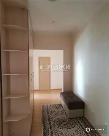 2-комнатная квартира, этаж 9 из 18, 76 м²