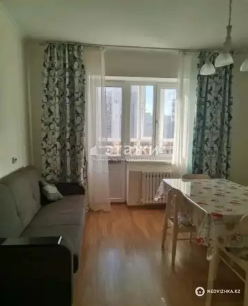 2-комнатная квартира, этаж 9 из 18, 76 м²