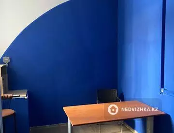 Помещение, этаж 1 из 10, 50 м²