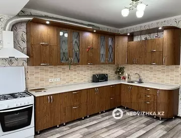 90 м², 2-комнатная квартира, этаж 5 из 5, 90 м², изображение - 0