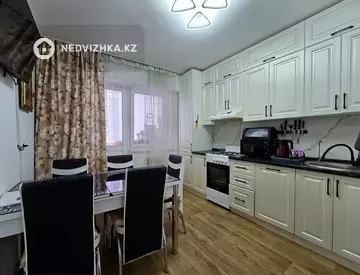 2-комнатная квартира, этаж 4 из 5, 53 м²