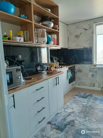 2-комнатная квартира, этаж 20 из 24, 45 м²