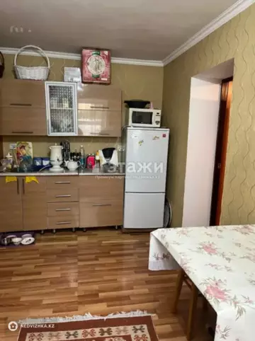 3-комнатная квартира, этаж 2 из 5, 56 м²
