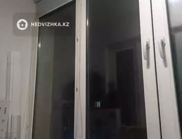2-комнатная квартира, этаж 12 из 12, 58 м²