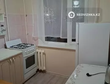 1-комнатная квартира, этаж 3 из 5, 31 м²