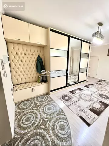 4-комнатная квартира, этаж 4 из 12, 125 м²