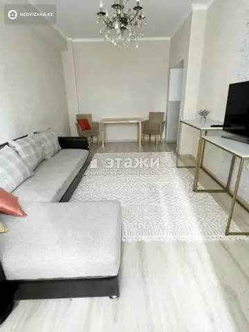 2-комнатная квартира, этаж 2 из 13, 65 м²